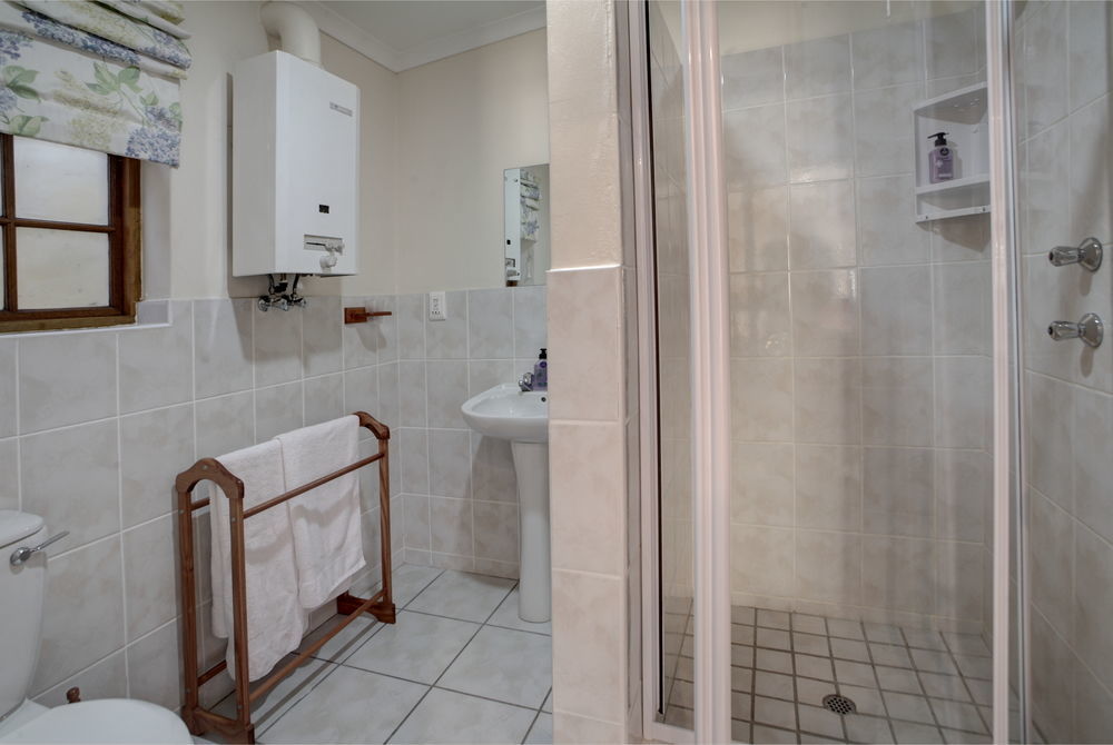 Outeniqua Travel Lodge George Exterior foto