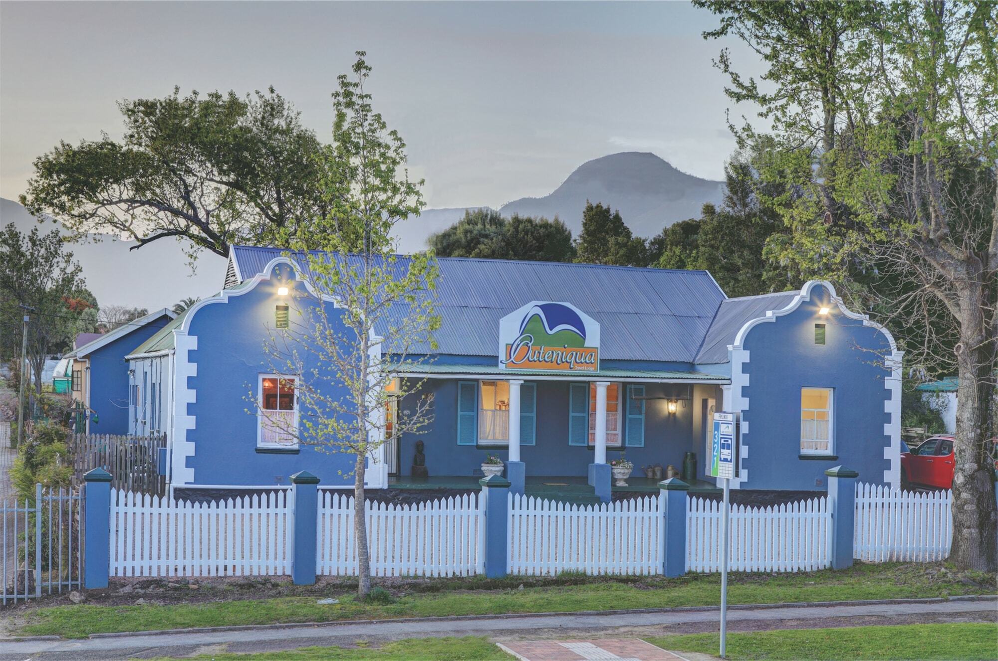 Outeniqua Travel Lodge George Exterior foto